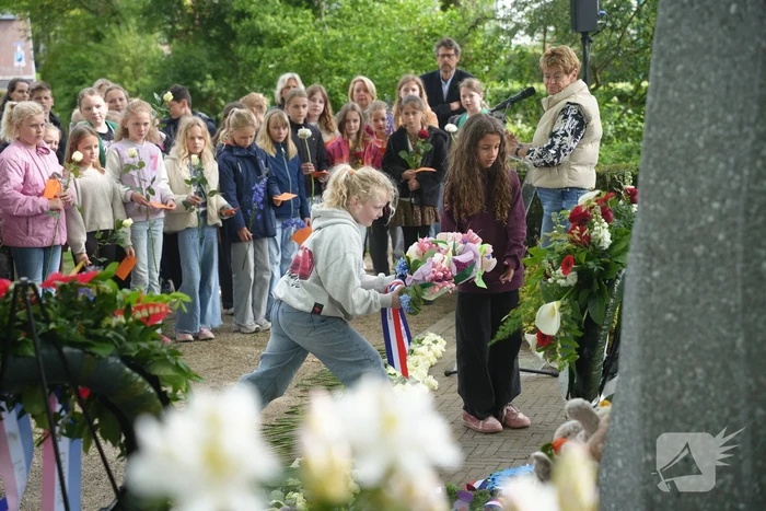 Scholieren houden indrukwekkende herdenkingen