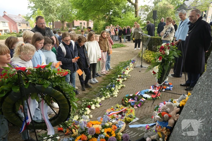 Scholieren houden indrukwekkende herdenkingen