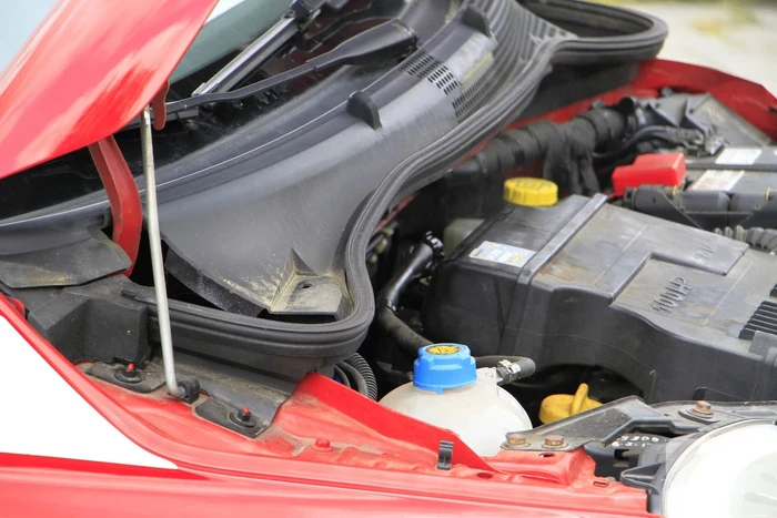 Auto met motorproblemen leidt tot brandweerinzet