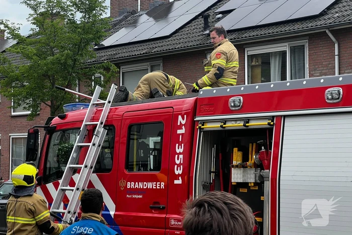 Schijndelse brandweer zelf in nood na blussen van woning