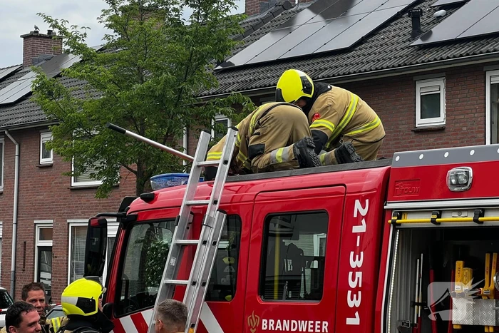 Schijndelse brandweer zelf in nood na blussen van woning
