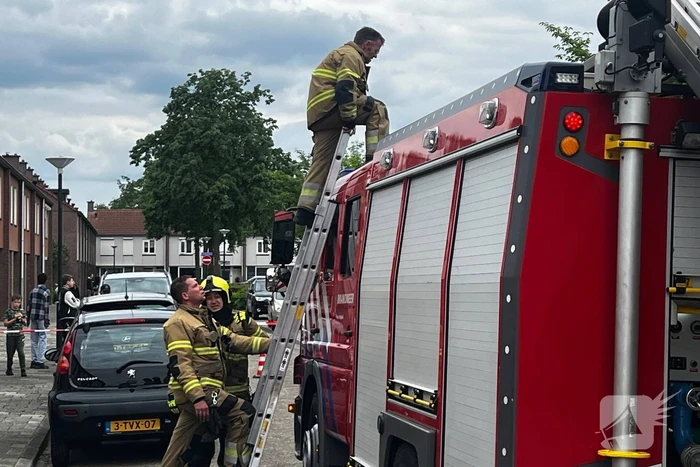 Schijndelse brandweer zelf in nood na blussen van woning