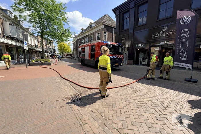Gaslucht door flesjes in brievenbus