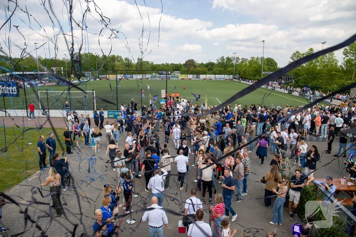 SV Poortugaal pakt kampioenschap in zonovergoten duel tegen SHO
