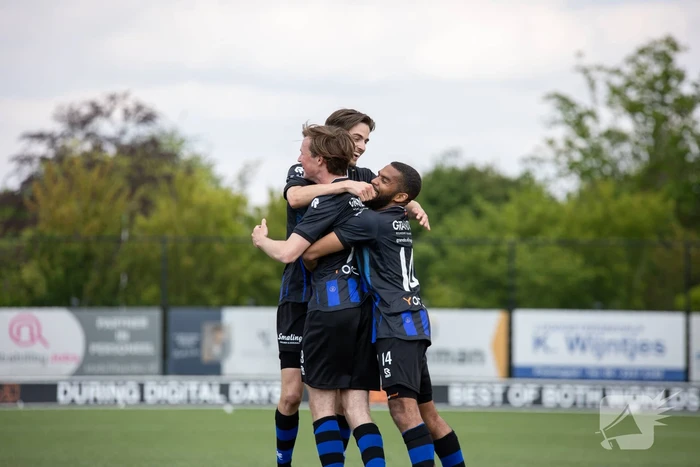 SV Poortugaal pakt kampioenschap in zonovergoten duel tegen SHO