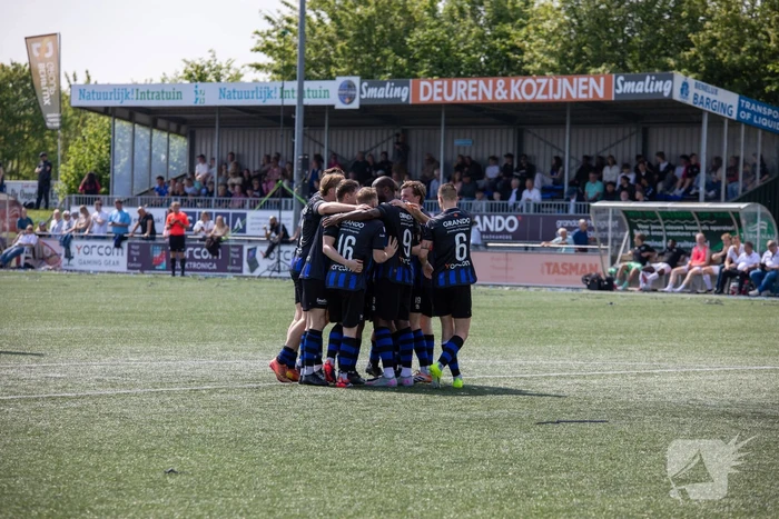 SV Poortugaal pakt kampioenschap in zonovergoten duel tegen SHO