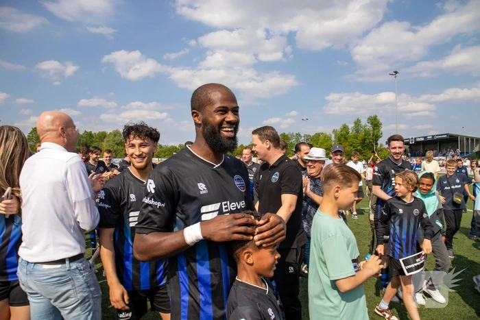 SV Poortugaal pakt kampioenschap in zonovergoten duel tegen SHO