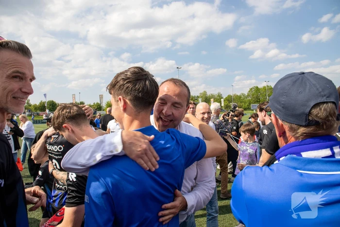 SV Poortugaal pakt kampioenschap in zonovergoten duel tegen SHO