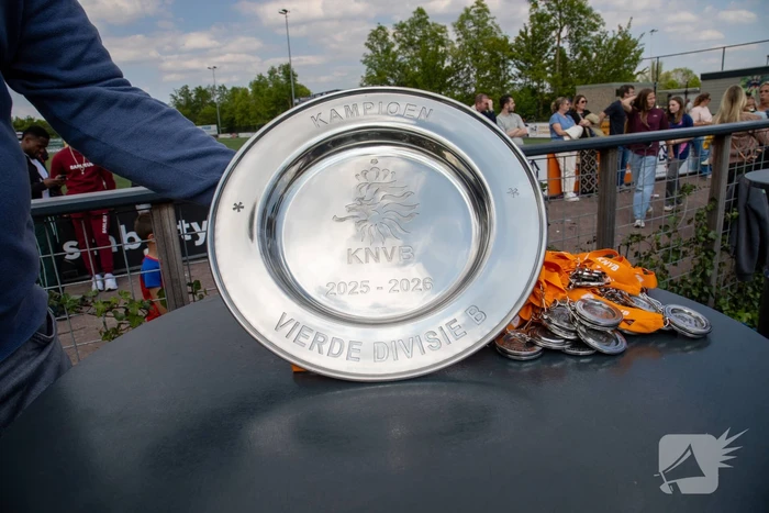SV Poortugaal pakt kampioenschap in zonovergoten duel tegen SHO