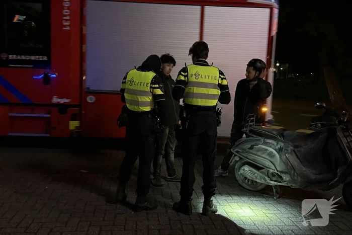 Brand in scooter snel geblust door omstanders