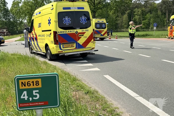 Ongeval met meerdere gewonden betrokken bij botsing van drie auto's