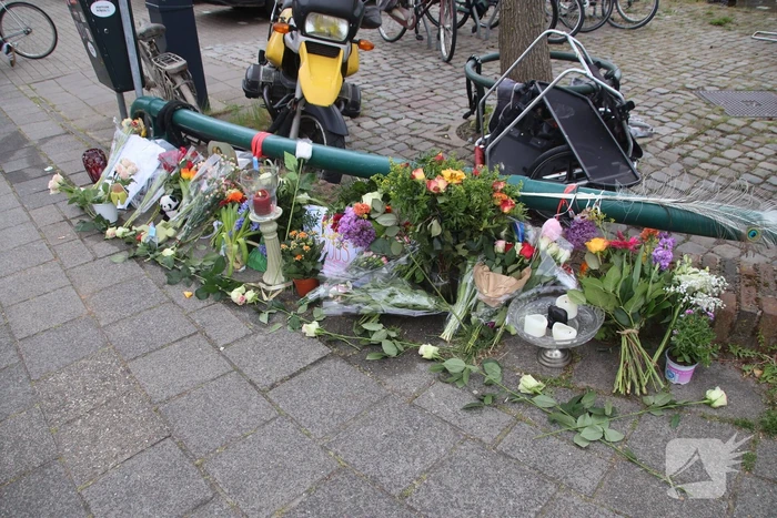 Bloemenzee voor overleden Rosalie (15) bij Leiden Marathon