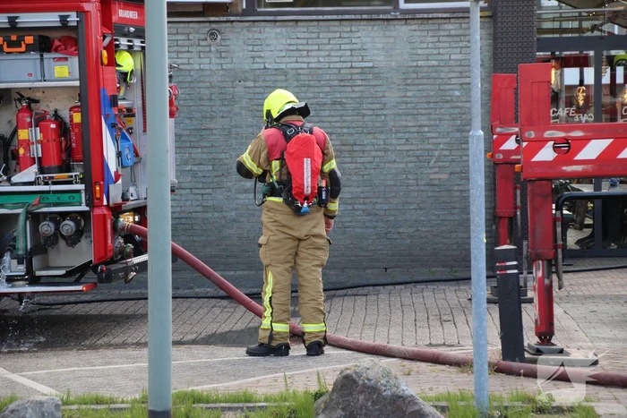 Brand in woning leidt tot middelbrand inzet