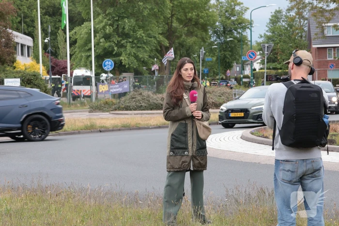 Waterwerper ingezet en veiligheidsrisicogebied na rellen