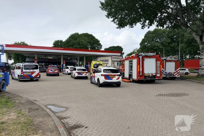 Vrouw overreden door vrachtwagen