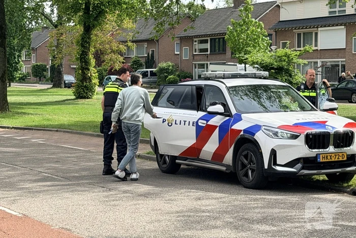 Aanrijding tussen twee voertuigen leidt tot aanhouding