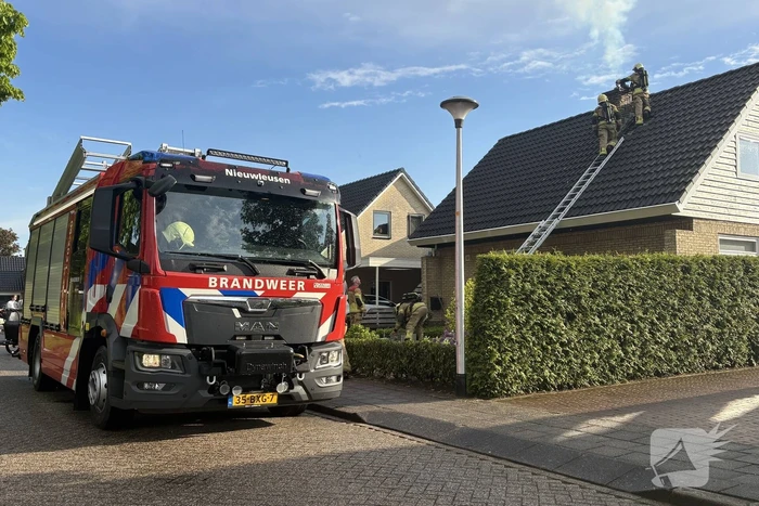 Schoorsteenbrand snel onder controle