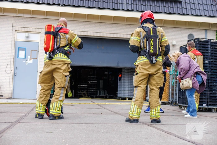 Brand in magazijn van Albert Heijn leidt tot ontruiming