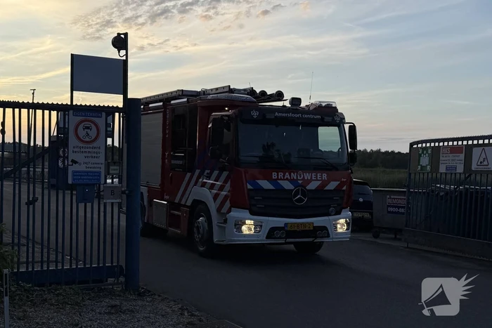 Brand in loods van metaalbedrijf