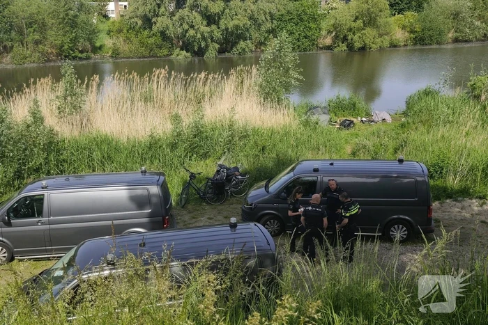 Politie onderzoekt dood van jonge mannelijke visser