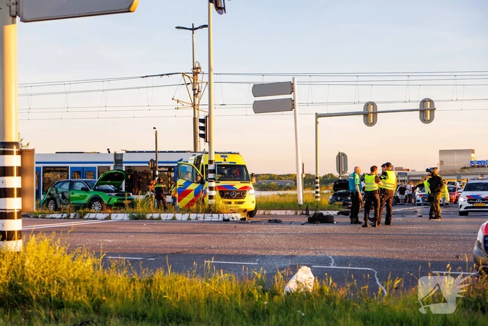 Drie auto's betrokken bij aanrijding met letsel
