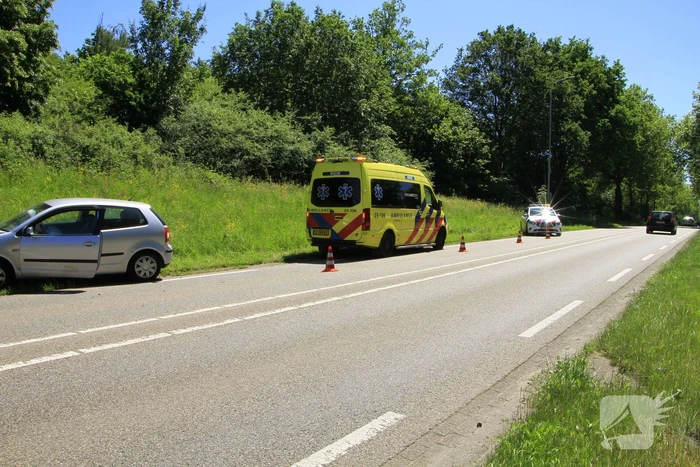Aanrijding tussen voertuigen leidt tot lichte verkeershinder