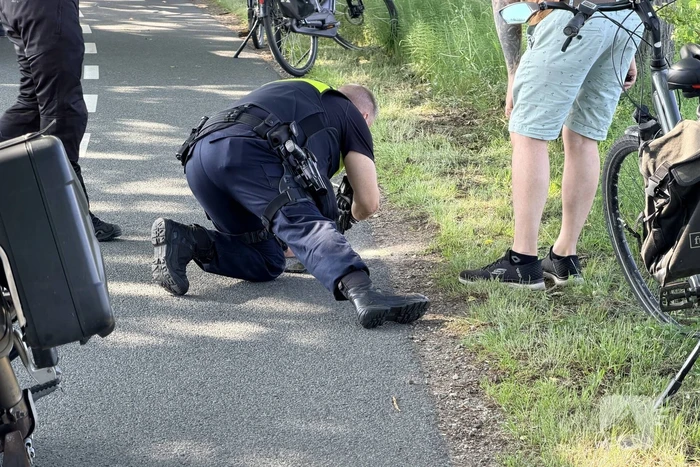 Fietser zwaargewond bij aanrijding met tractor