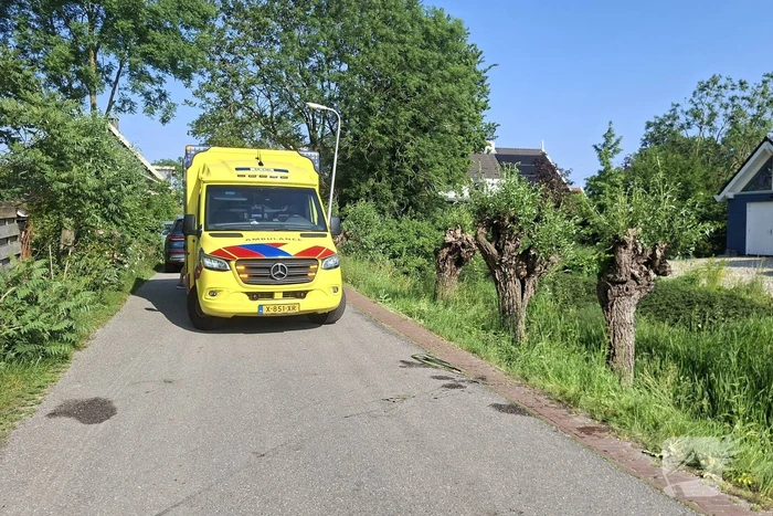Scootmobielrijder in water terechtgekomen