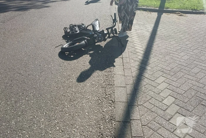 Kind op fatbike aangereden door auto