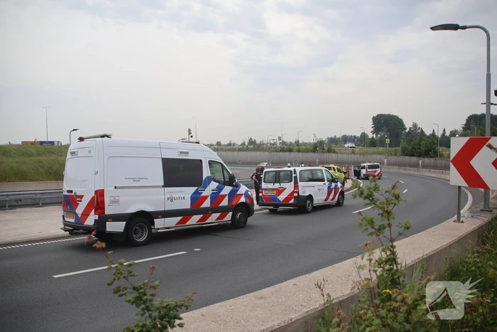 79-jarige motorscooterrijder overleden na ongeval op provinciale weg