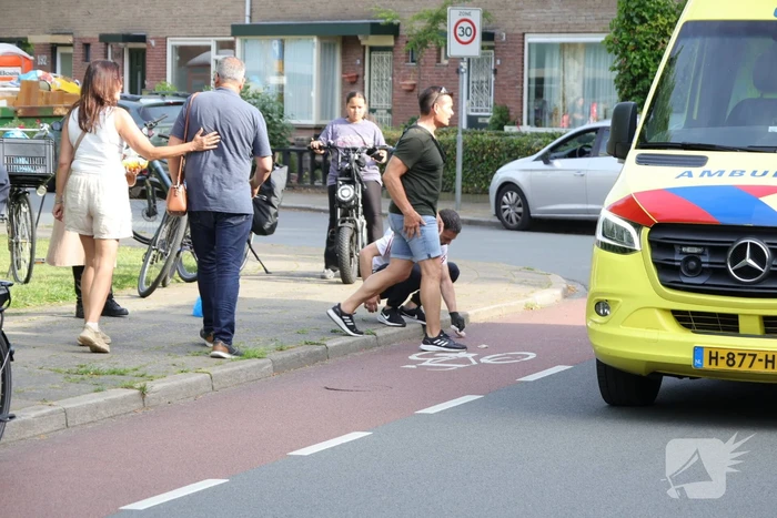 Vrouw gewond na val met scootmobiel