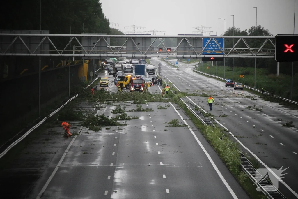Rijksweg A15 L 79,5 112 meldingen Papendrecht 