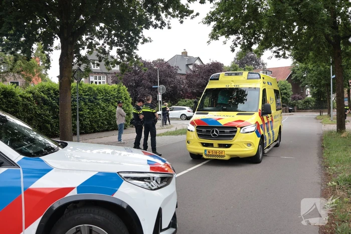 Ongeval met motorscooter en auto leidt tot doorrijden