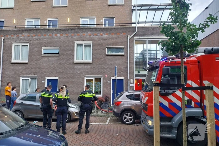 Gebouwbrand veroorzaakt sterke rooklucht