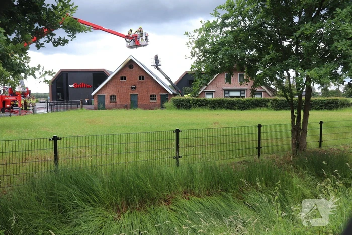 Brand in bijgebouw leidt tot grote inzet brandweer