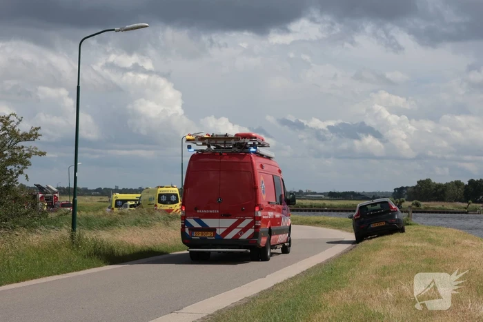 Traumahelikopter ingezet voor persoon te water