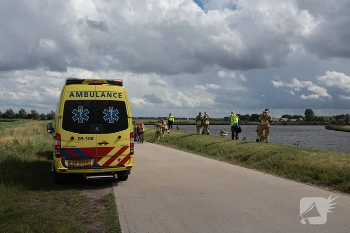 Traumahelikopter ingezet voor persoon te water