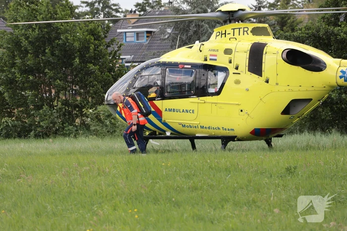 Traumahelikopter ingezet voor persoon te water