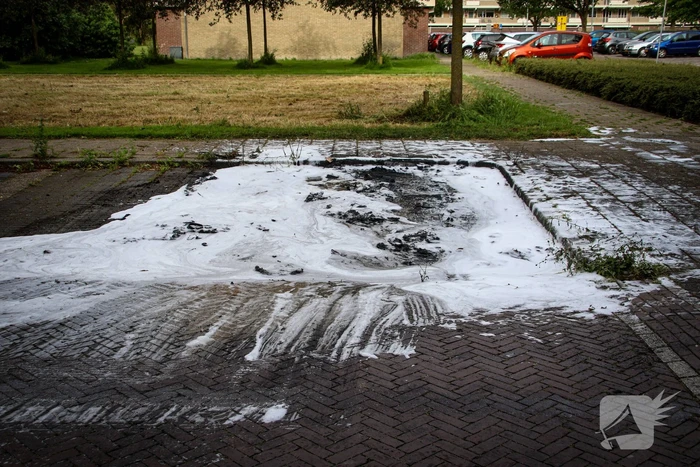 Meerdere autobranden zorgen voor onveilig gevoel, politie doet onderzoek