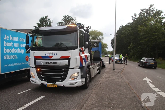 Politieauto loopt schade op bij eenzijdig ongeval