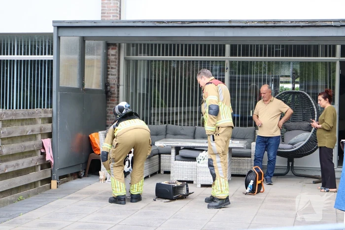 Eten in oven veroorzaakt brand