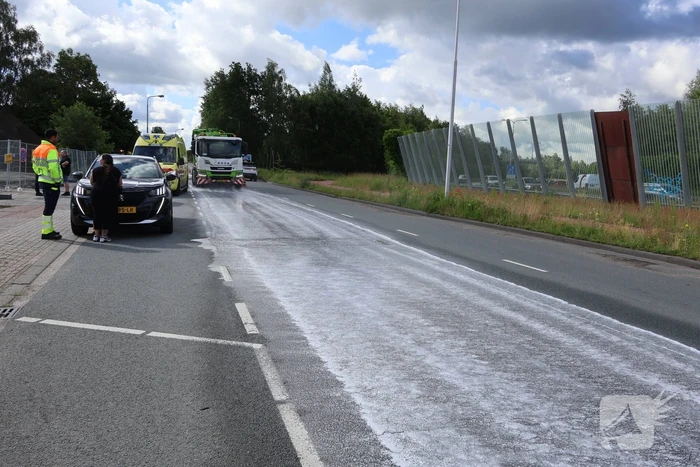 Botsing tussen auto en brommobiel