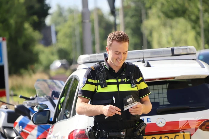 Botsing tussen auto en brommobiel