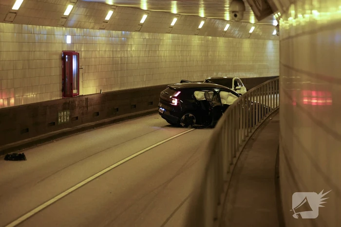 ongeval maastunnel rotterdam