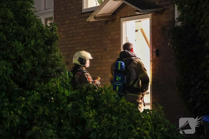 Kind krijgt troostbeertje na incident