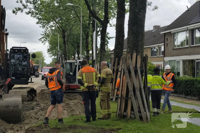 Gas spuit uit kapotte leiding door werkzaamheden