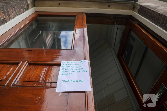 Grote stroomstoring door brand