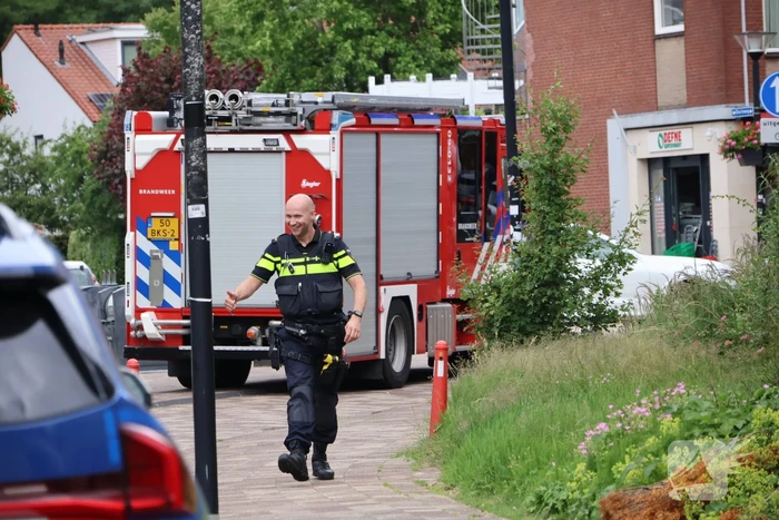 Bewoner gewond bij brand in kamer