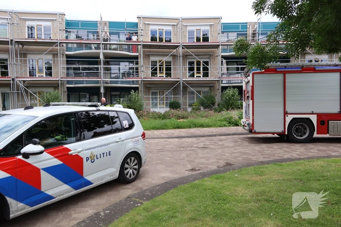 Bewoner gewond bij brand in kamer