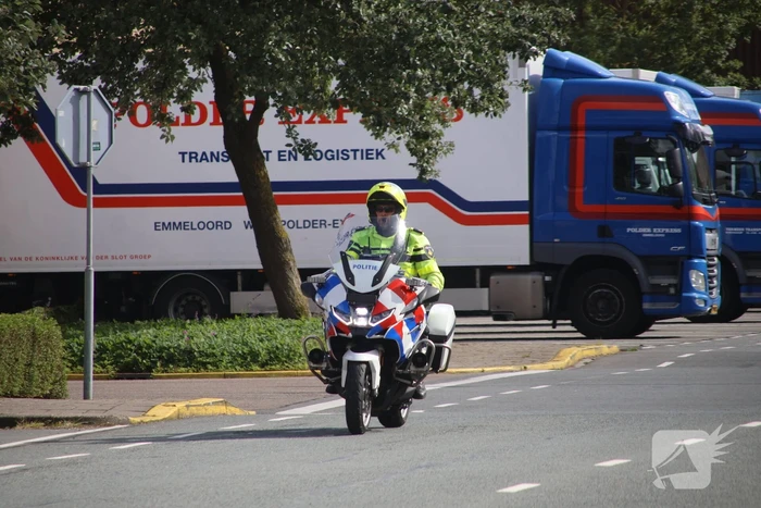 Motorrijder aangereden door vrachtwagen